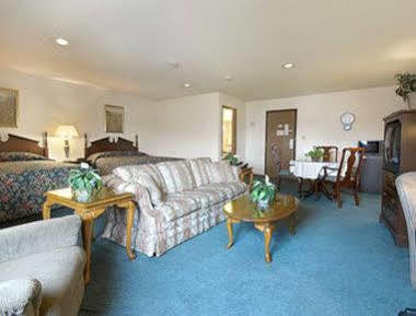 Hotel Super 8 By Wyndham Missouri Poplar Bluff
